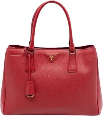 Prada Pre-owned Handbags, female, Red, Size: ONE SIZE Pre-owned Vintage Leather Handbag