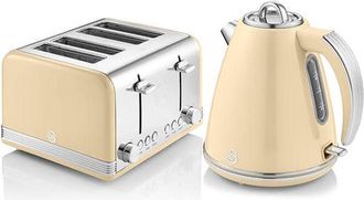 SWAN Retro Cream Kettle and 4 Slice Toaster Set