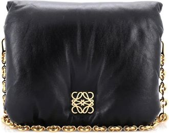 Loewe Goya Puffer Bag Leather Medium shoulder bag - Zwart