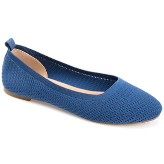 Journee Collection Women & apos;s Narrow Width Maryann Flats