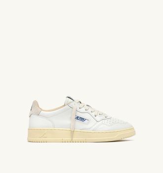 Autry SNEAKERS MEDALIST LOW IN PELLE BIANCA E SUEDE SNOW WHITE