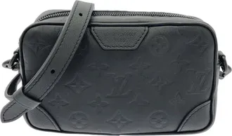 Louis Vuitton Black Leather Shoulder Bag (Pre-Owned)
