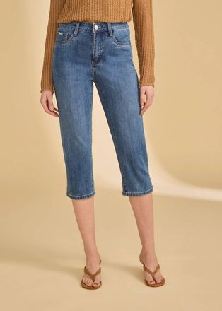 FDJ Basic Suzanne Capri Pants In Medium Wash