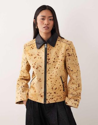 Urban Code Giacca squadrata color crema e marrone con stampa pezzata-Multicolore