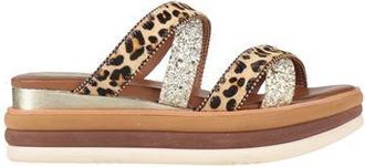 Rahya Grey FOOTWEAR - Sandals sur YOOX.COM