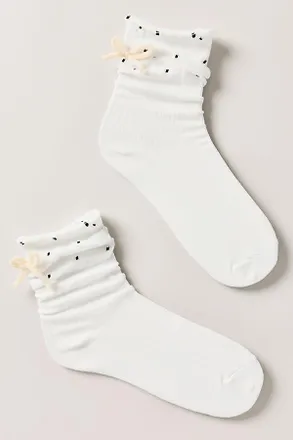Casa Clara Love Apple Ruffle Socks