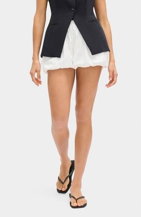 Aligne Paulo Bubble Short in White at Nordstrom, Size 18