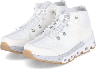 On Mens Cloudtrax Shoes In Undyed
