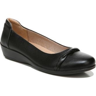 Life Stride Lifestride Impact Wedge Flat in Black at Nordstrom Rack, Size 5.5