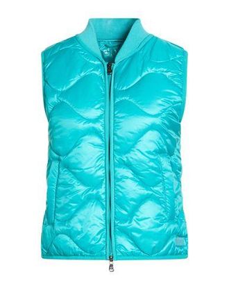 Canadian JOANNE VEST