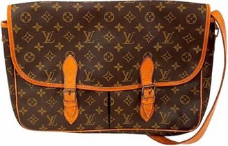 Louis Vuitton Pre-owned Shoulder Bags, female, Brown, Size: ONE SIZE Pre-owned Cartouchiere GM Shoulder Bag