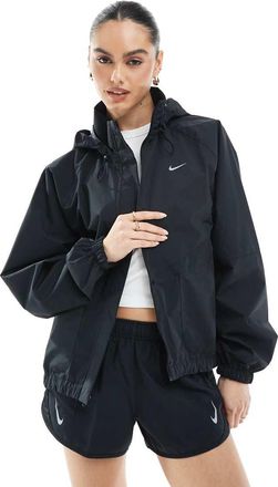 Nike Swift jacket in black
