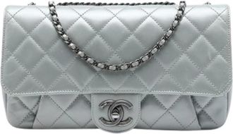 Chanel Borsa a tracolla trapuntata in pelle di vitello vintage Pre-owned - - Pre-owned - Donna - Grigio - ONE SIZE