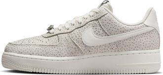 Nike (WMNS) Nike Air Force 1 07 PRM Phantom FV6519-001