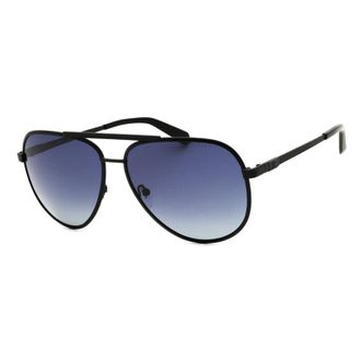 Guess GU00209 02D Matte Black/Smoke Polarized