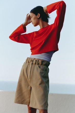 H&M Paper Bag Bermuda Shorts in Beige at Nordstrom, Size 4