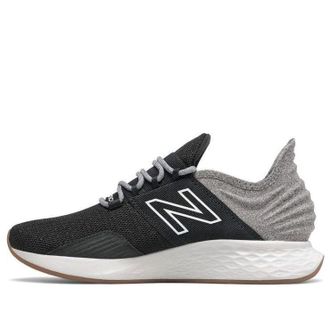 New Balance (WMNS) New Balance Fresh Foam Roav Tee Shirt - Black Light Aluminum WROAVTK
