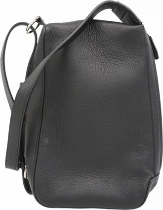 Ferragamo Black Leather Shoulder Bag (Pre-Owned)