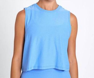 Beyond Yoga Featherweight Minimal Cropped Tank In Flower Blue Heather