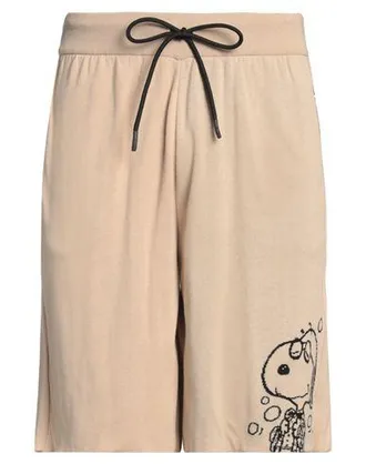 Iceberg BOTTOMWEAR - Shorts & Bermuda Shorts sur YOOX.COM