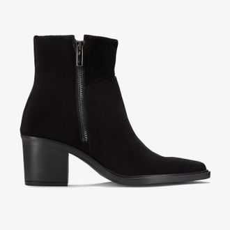 Clarks Jesse Zip Standard Fit