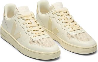 Veja V-10 Sneaker in Pure Calcaire at Nordstrom, Size 44