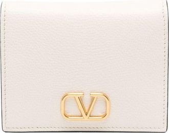 Valentino Garavani VLogo Signature bifold wallet - women - Calf Leather - One Size - Neutrals