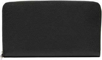 Louis Vuitton Black Taiga Leather Zippy Organizer Wallet (Authentic Pre-Loved)