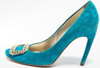 Roger Vivier Turquoise Blue Suede Chain Detail Round Toe Pumps