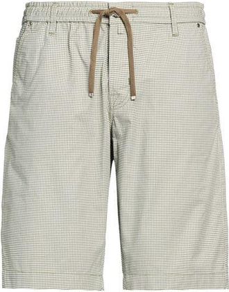 Jacob Cohen BOTTOMWEAR - Shorts e bermuda su YOOX.COM