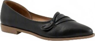 Bueno Womens Birdie Classic Pointed Toe Flat In Black