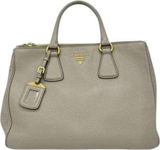 Prada Pre-owned Handbags, female, Gray, Size: ONE SIZE Pre-owned Vitello Daino Lux Tote Bag