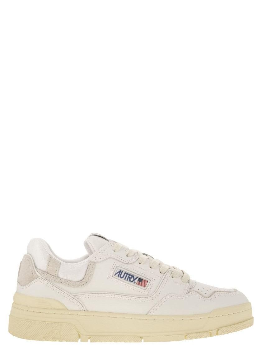 Autry Medalist sneakers - women - Leather - 37 - White from