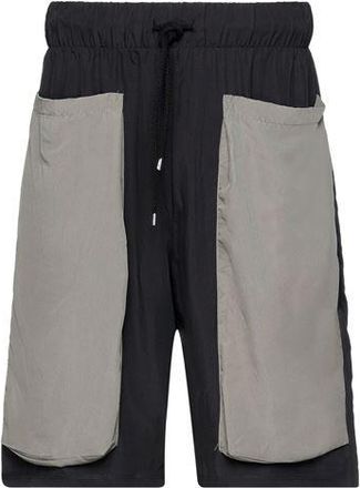 Numero 00 BOTTOMWEAR - Shorts & Bermuda Shorts sur YOOX.COM