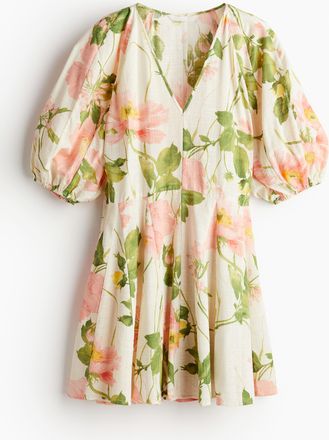 H&M Kleid mit ausgestelltem Jupe - Cremefarben/Gebl&uuml;mt