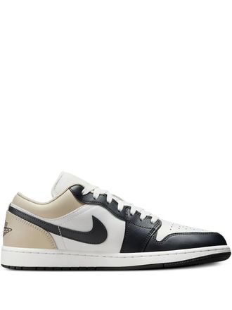 Nike Air Jordan 1 logo-print sneakers - men - Rubber/Fabric/Calf Leather - 7.5 - Neutrals