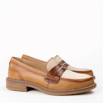 Pikolinos Womens Aldaya Penny Loafer In Almond