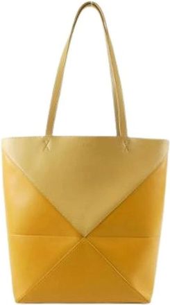 Loewe Pre-owned Tote Bags, female, Beige, Size: ONE SIZE Pre-owned Puzzle Fold Calf Tote Bag