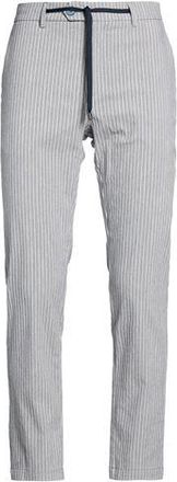 Distretto 12 HOSEN & R&Ouml;CKE - Hosen auf YOOX.COM