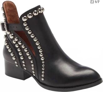 Jeffrey Campbell Womens Rylance Studded Bootie In Black