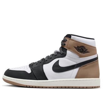 Nike Jordan (WMNS) Air Jordan 1 Retro High OG Latte FD2596-021