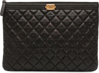 Chanel Pre-owned Womens Medium Quilted Caviar Boy O Case Clutch - Black Leather - One Size