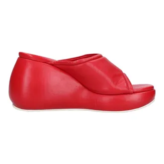 Casadei Schoenen, Dames, Rood, 37 EU, Leer, Wedge Heel Mules