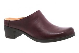 Dansko Womens Carrie Backless Mule In Wine