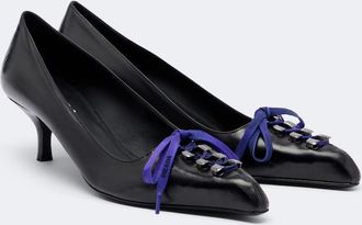 Prada Salones de piel con lazo