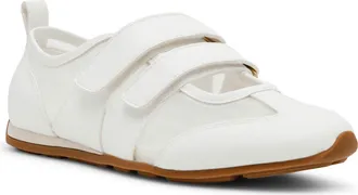 Dolce Vita Fabion Sneaker in White Mesh at Nordstrom Rack, Size 6.5