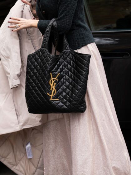 Oversized Tote Bags sind der ultimative Taschen-Trend