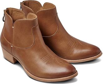 beek Cowbird Western Ankle Boots