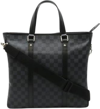 Louis Vuitton Pre-owned Tote Bags, female, Black, Size: ONE SIZE Pre-owned Tadao PM Damier Graphite tote bag