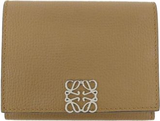 Loewe Beige Leather (Pre-Owned)